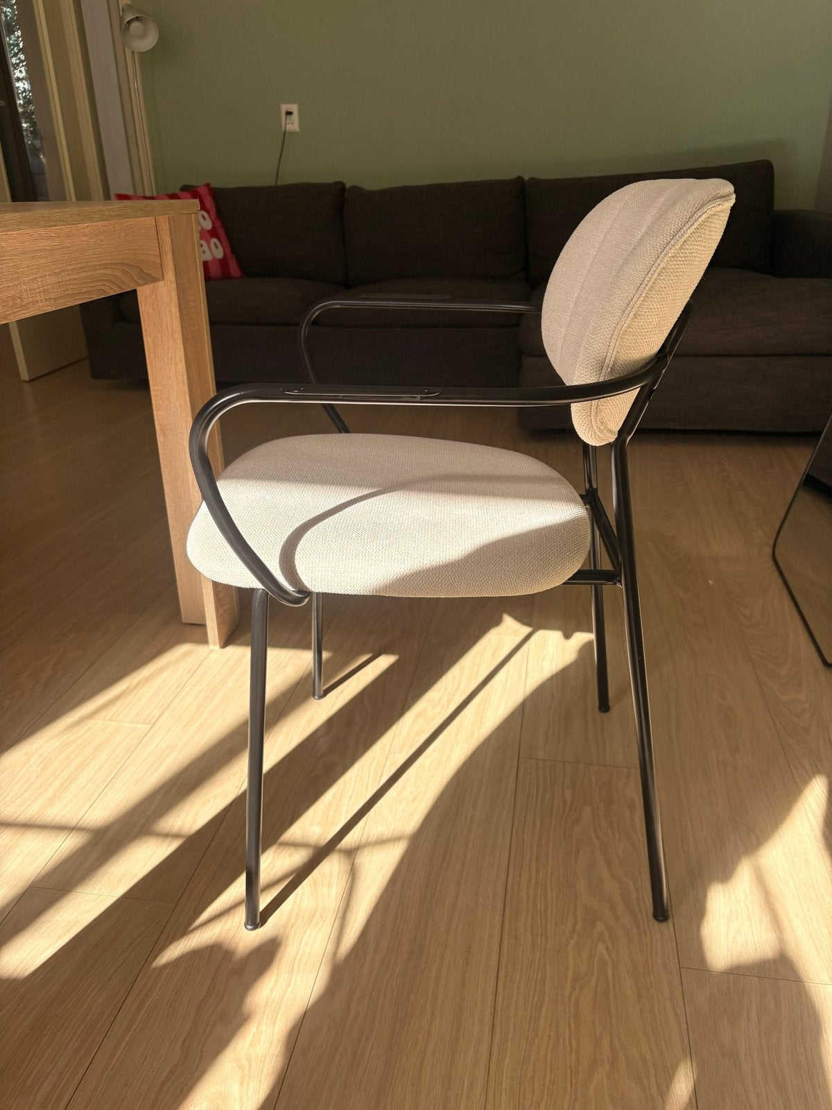 Kave Home dining chair - Light beige, Huis en Inrichting, Ophalen, Overige kleuren, Zo goed als nieuw, Eén