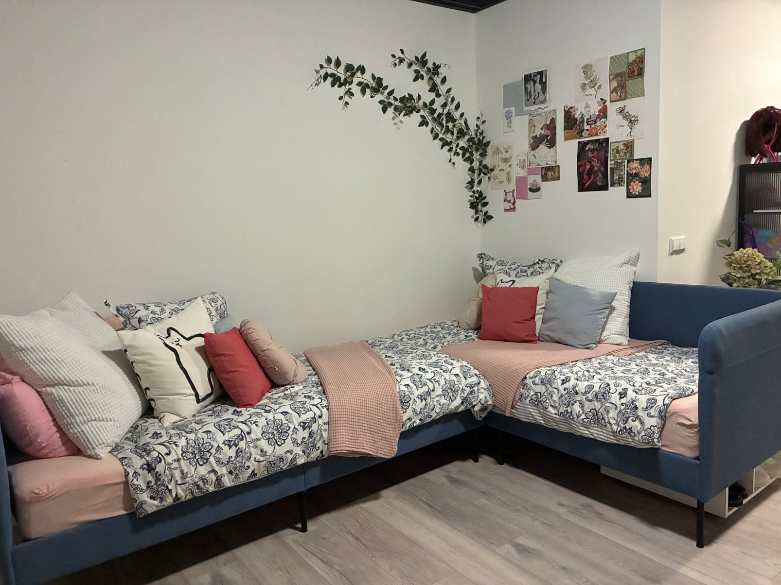 twee eenpersoonsbedden, Huis en Inrichting, Slaapkamer | Matrassen en Bedbodems, Ophalen of Verzenden, Zo goed als nieuw, Eenpersoons