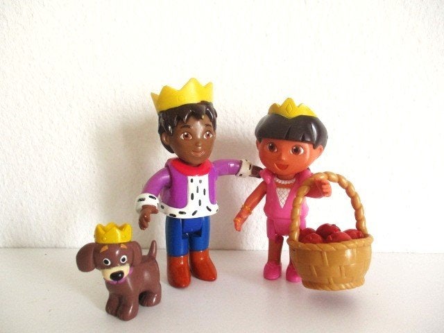 popjes prinses prins met hun hondje lees beschrijving, Ophalen of Verzenden, Zo goed als nieuw, Overige typen
