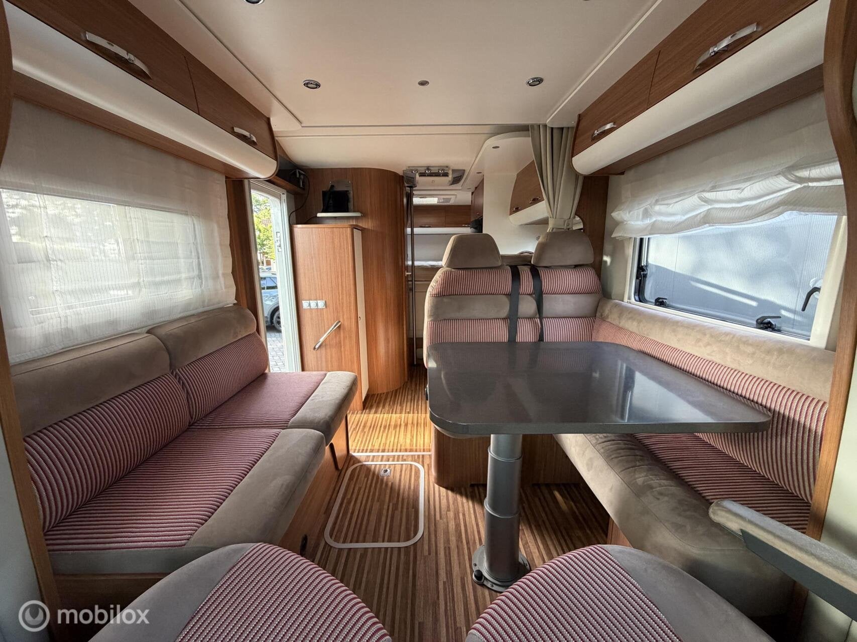 Adria MATRIX M 680SP|NL geleverd|NAP|Airco|luifel|6 persoons, Bedrijf, Elektrische ramen, ABS, Adria