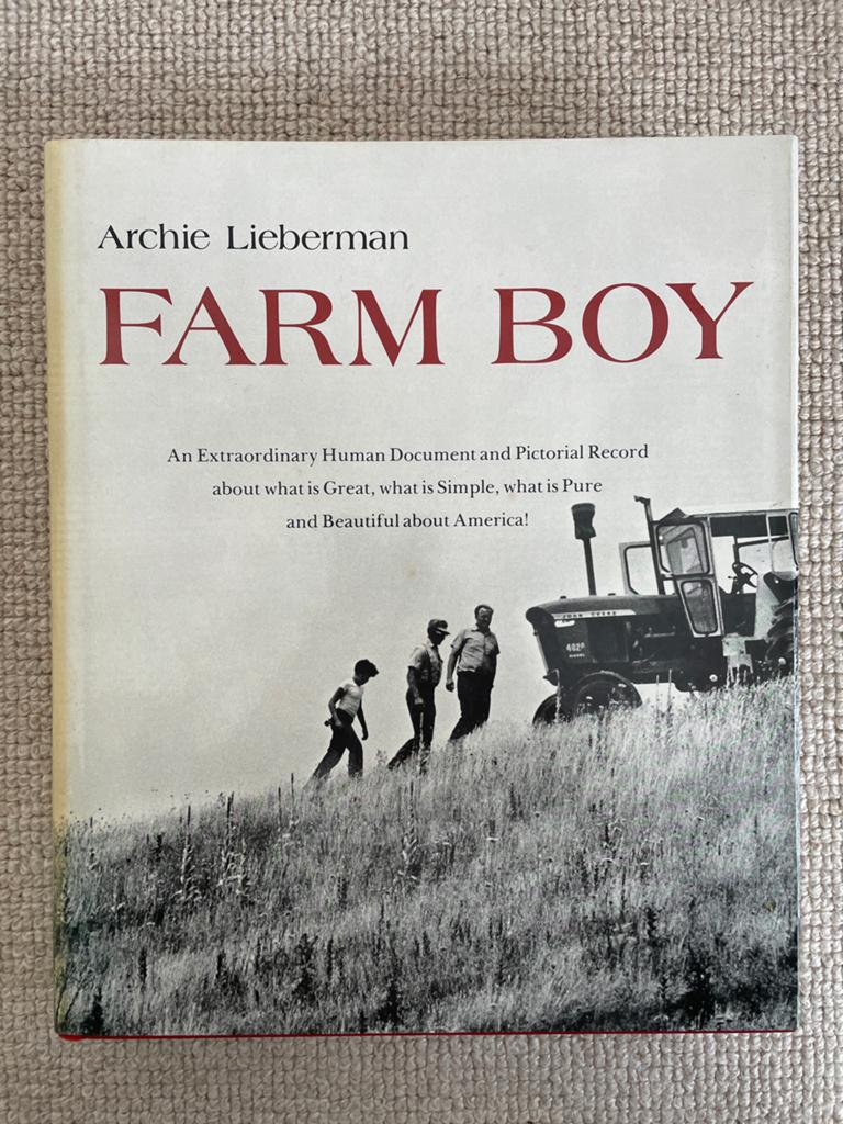 Fotografieboek: Farm Boy door Archie Lieberman, Boeken, Ophalen of Verzenden, Gelezen, Fotografie algemeen