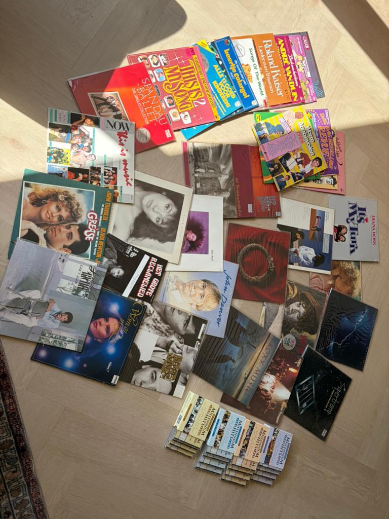 Lp’s en 4 verzamel cd boxen, Gebruikt, Overige formaten, 2020 tot heden, Ophalen of Verzenden