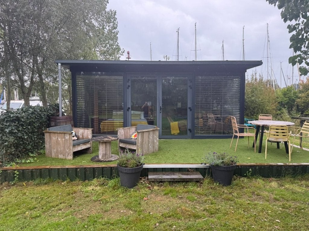 Luxe uitschuifbare zeecontainer/Tinyhouse, Huizen en Kamers, 30 m², Overige soorten, Verkoop zonder makelaar, Friesland