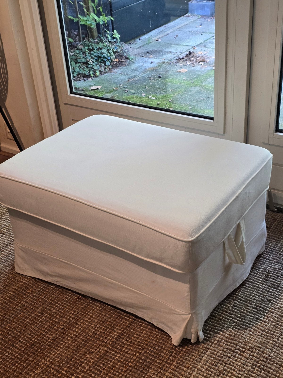IKEA EKTORP Voetenbank met opbergruimte, Blekinge wit, Ophalen, Modern, Functioneel, 50 tot 75 cm, Zo goed als nieuw