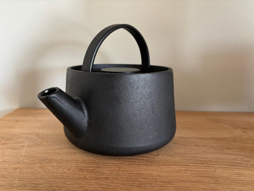 Serax Inku Theepot  Nieuw  80 cl, Huis en Inrichting, Ophalen of Verzenden, Nieuw, Overige stijlen, Overige typen