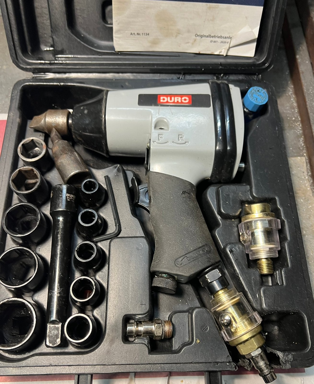 Slagmoerset op compressorluccht, 9t/m27 +2x, Ophalen of Verzenden, Zo goed als nieuw