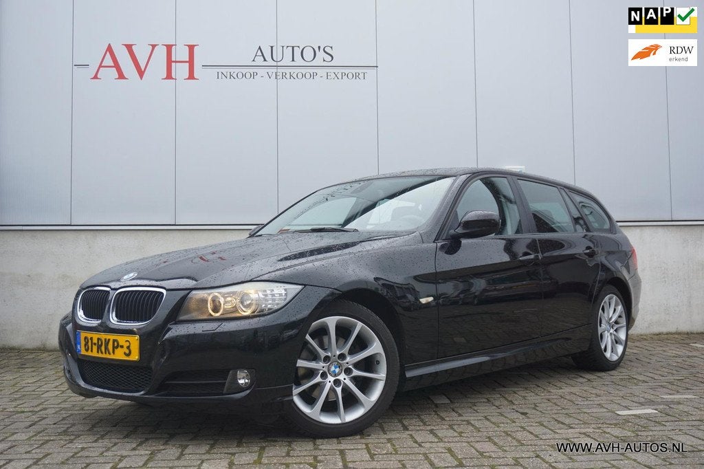BMW 3-serie Touring 318i Corporate Lease Business Line, Automaat, Euro 5, 4 cilinders, 1435 kg