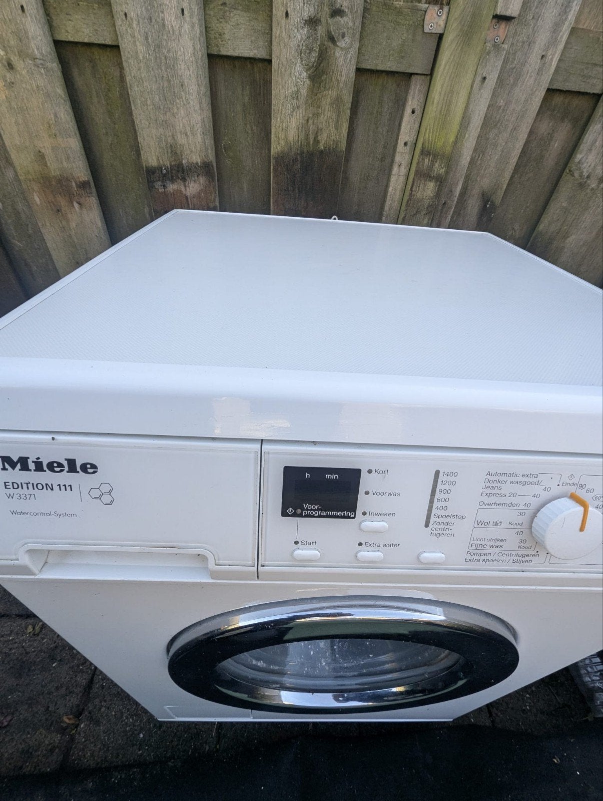 Miele edition wasmachine, 6 tot 8 kg, Ophalen, 1200 tot 1600 toeren, 85 tot 90 cm