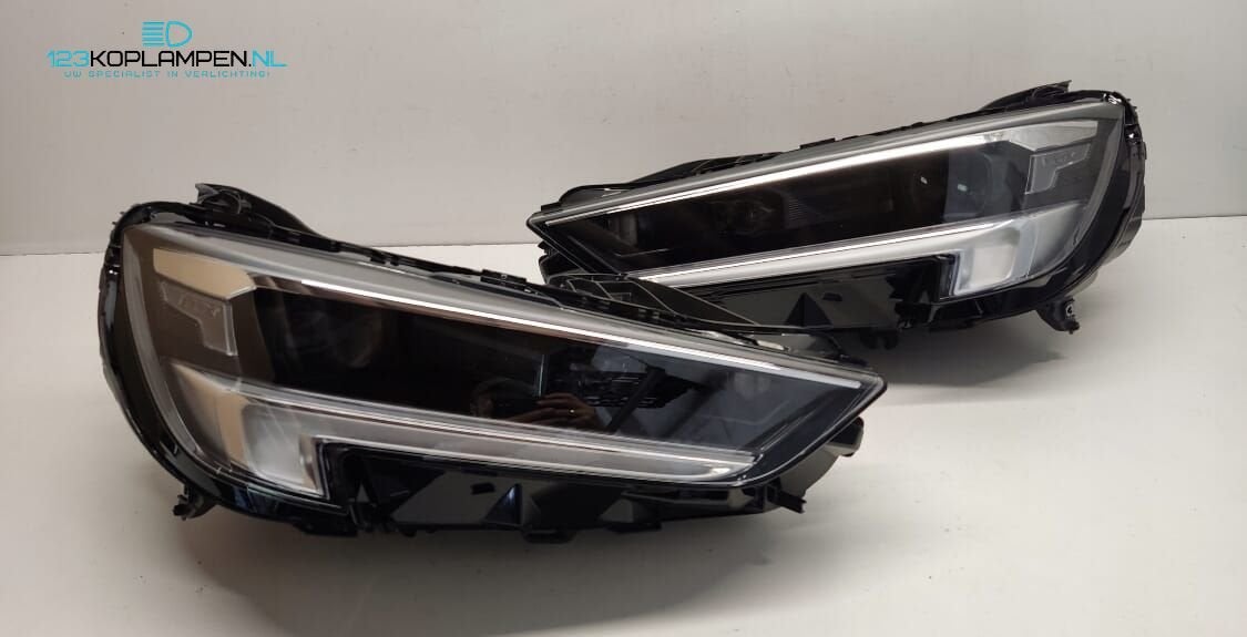 Opel Insignia B Facelift Full Led koplamp links rechts, Gebruikt, -, -, Opel