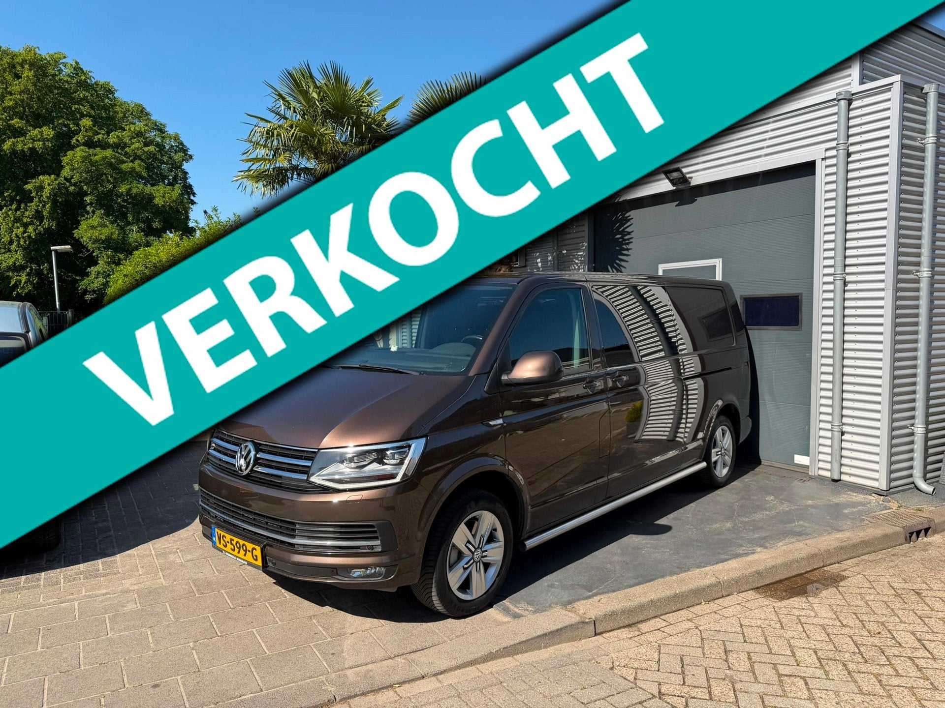 Volkswagen Transporter 2.0 TDI L2H3 AIRCO Vele Extra's, Auto's, Bestelauto's, Euro 5, Gebruikt, 4 cilinders, Volkswagen