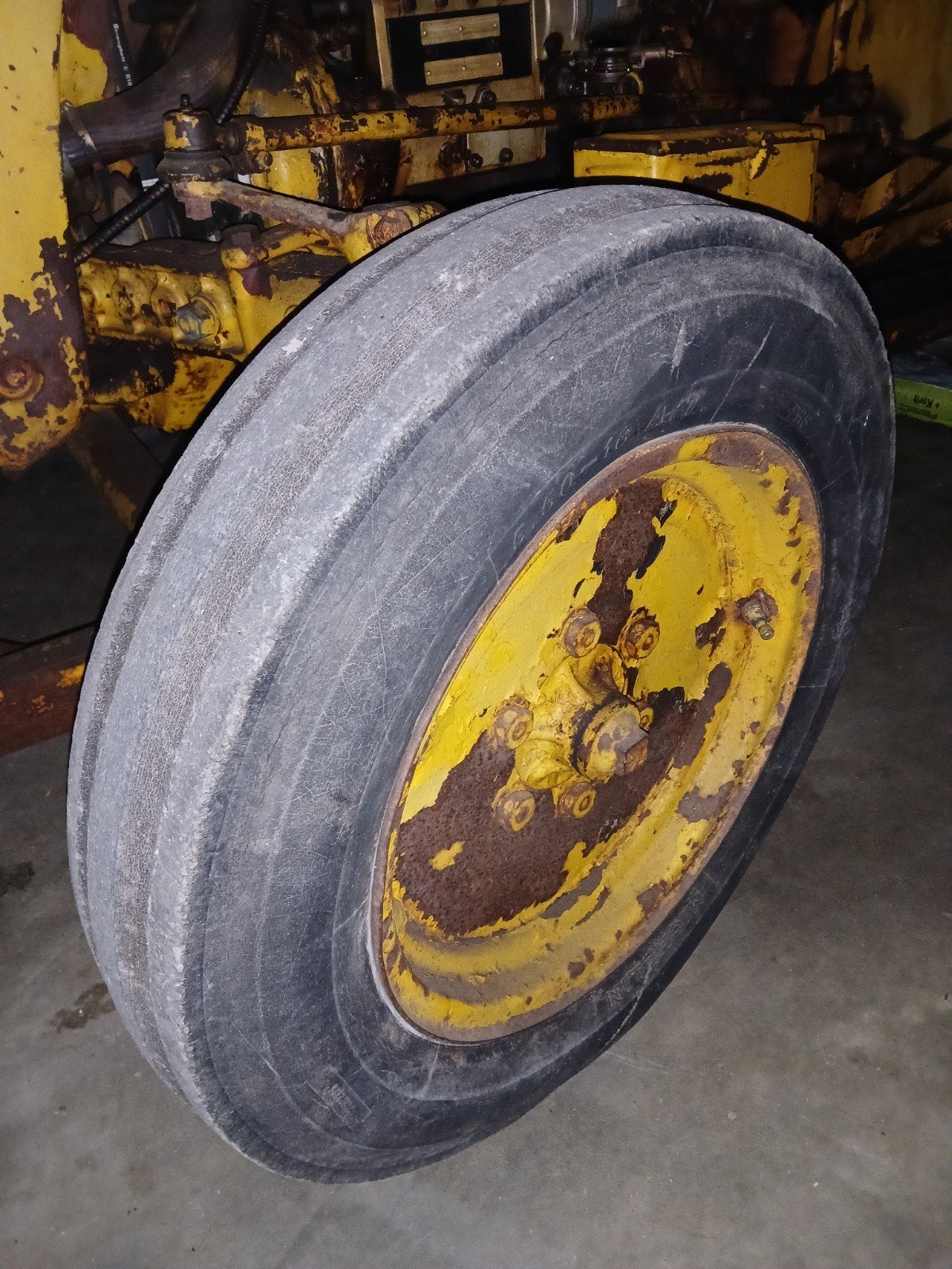 gezocht 5.50x16 michelin banden, Ophalen of Verzenden