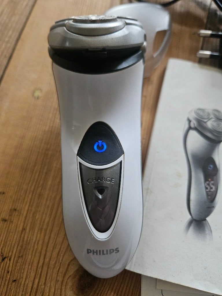 philips scheerapparaat 8200 series 8241, Witgoed en Apparatuur, Persoonlijke-verzorgingsapparatuur, Ophalen of Verzenden, Gebruikt