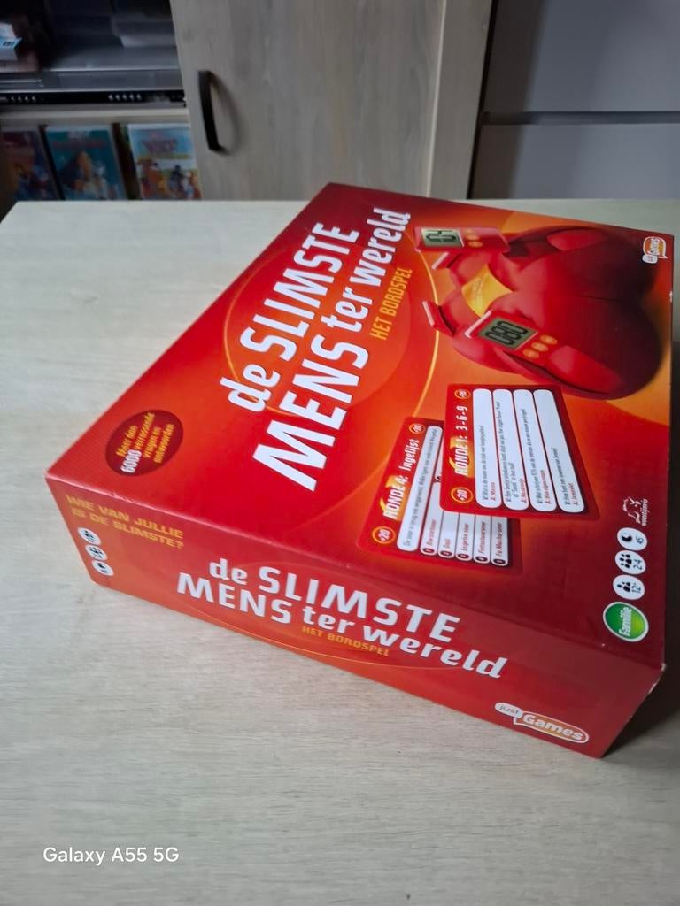 De Slimste Mens ter Wereld - Het Bordspel, Hobby en Vrije tijd, Gezelschapsspellen | Bordspellen, Just Games, Onbekend, Ophalen of Verzenden