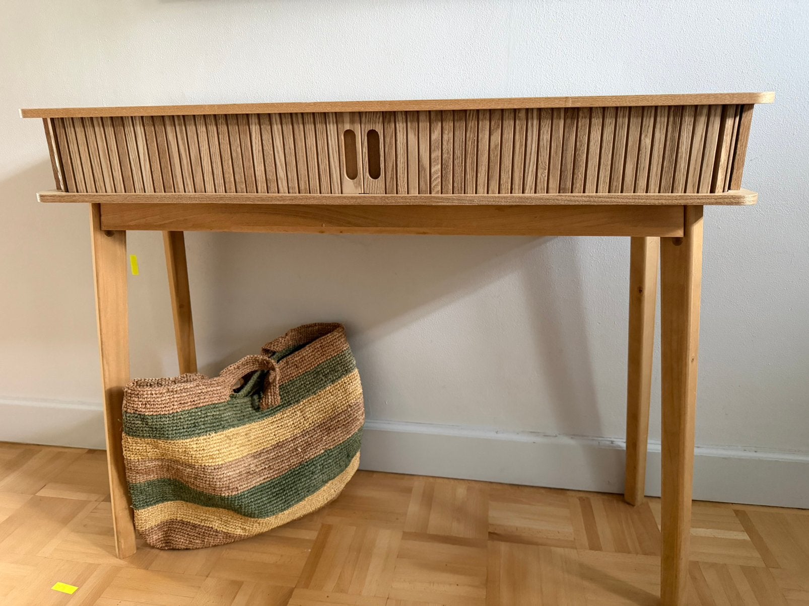 Leuke bamboe site tafel/ hal tafel, Ophalen, Gebruikt