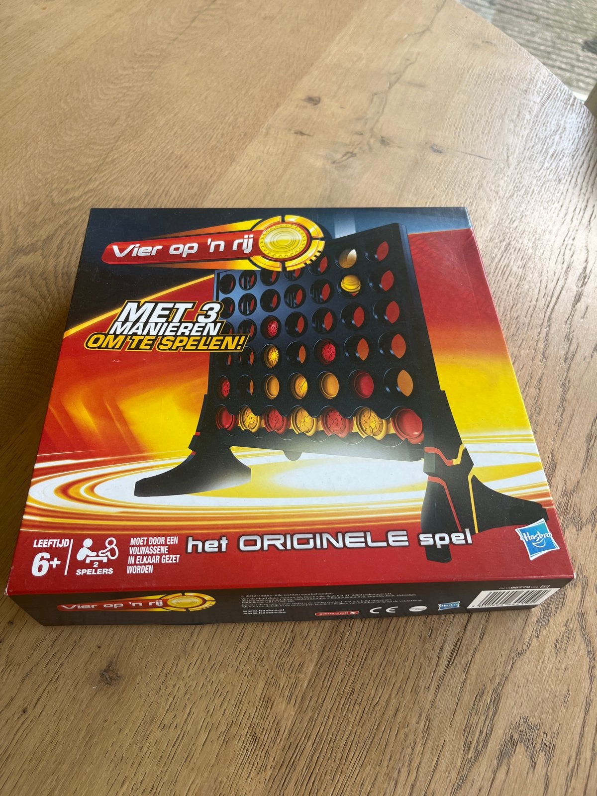 Vier op 'n rij - Het originele spel met 3 manieren, Een of twee spelers, Ophalen of Verzenden, Zo goed als nieuw