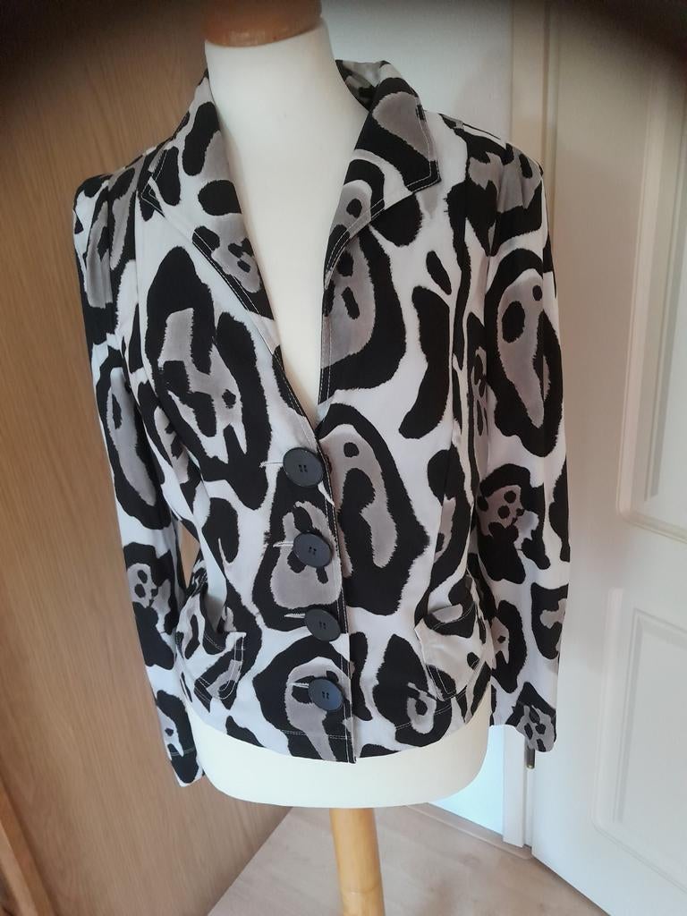 Blazer jasje van Moq maat 42 travelstof ., Kleding | Dames, Jasjes, Kostuums en Pakken, Verzenden, Maat 42/44 (L), Moq, Zo goed als nieuw