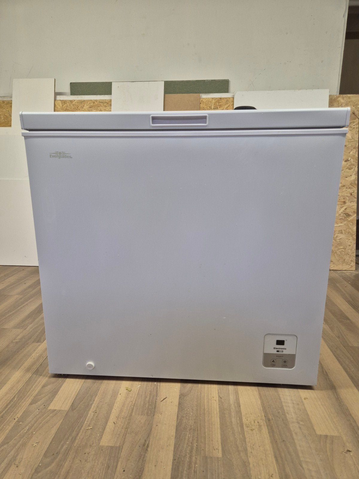 Everglades EVFR5202 Vrieskist - 191 Liter - E Klasse, Witgoed en Apparatuur, Koelkasten en IJskasten, 150 tot 200 liter, 60 cm of meer