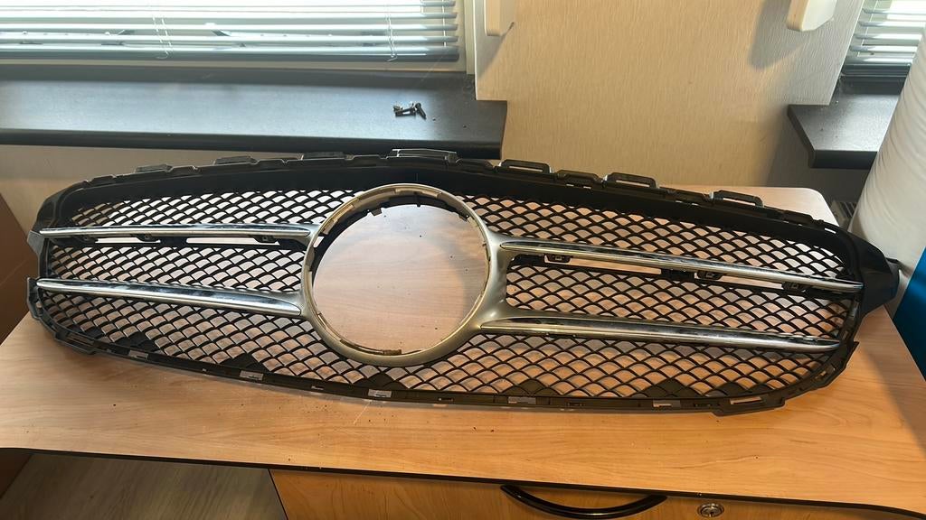 Grill mercedes c 180 bj 2015, Ophalen, Bumper