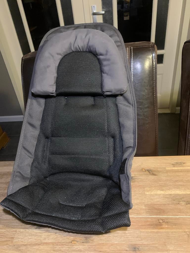 Buggy verkleiner- Comfortabel en zacht, Ophalen of Verzenden, Zo goed als nieuw