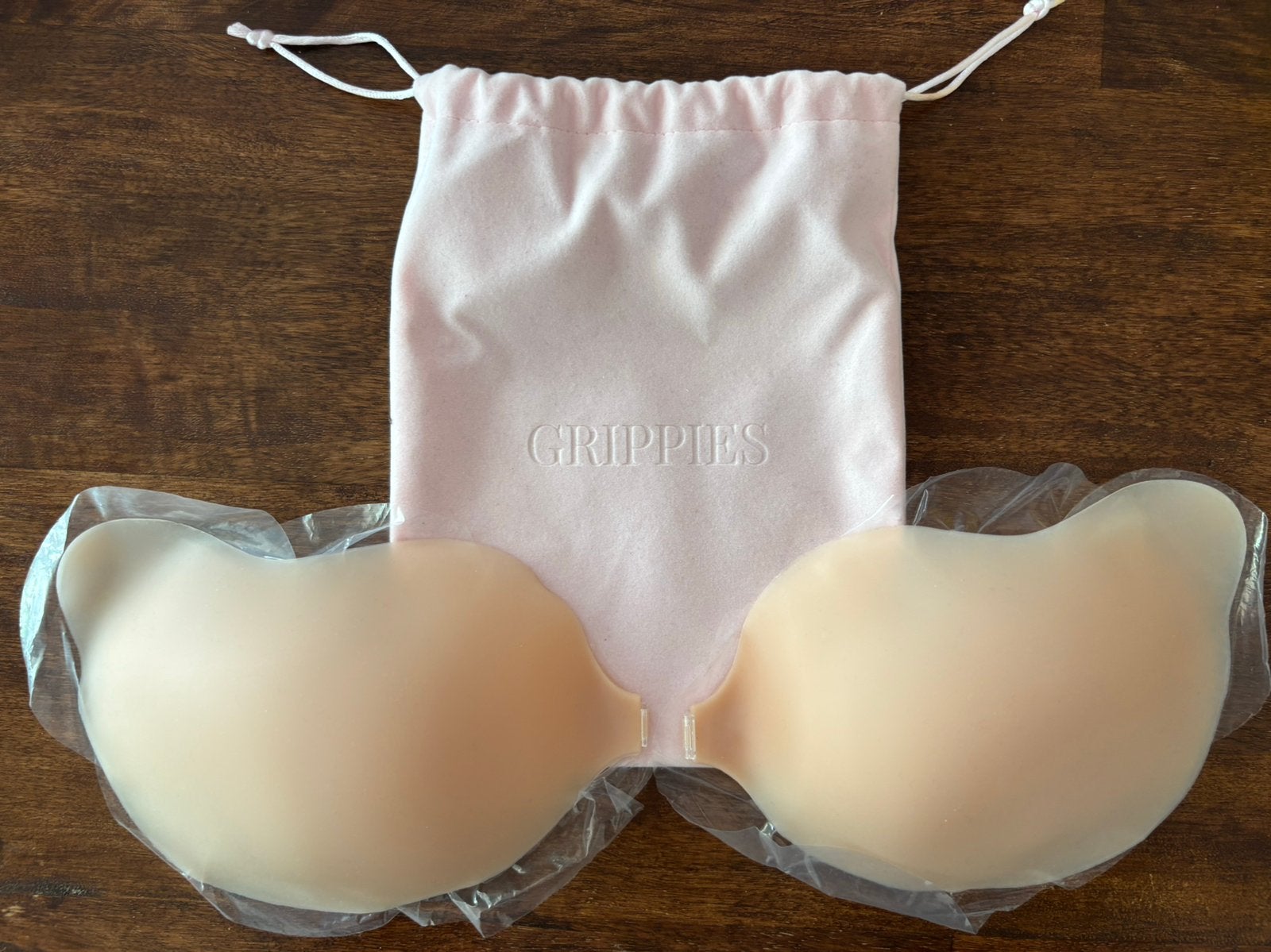 Nieuwe Grippies Shape van Bomique - rugloze BH maat XL, Kleding | Dames, Ondergoed en Lingerie, Ophalen of Verzenden, Overige kleuren