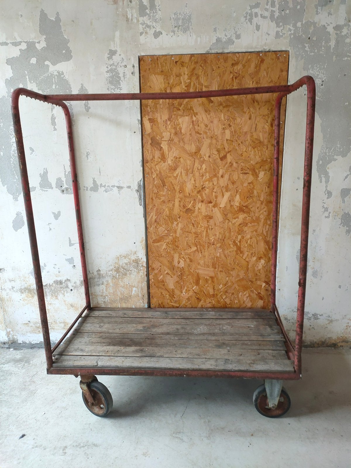Stoere industriele wagen, Ophalen, Gebruikt