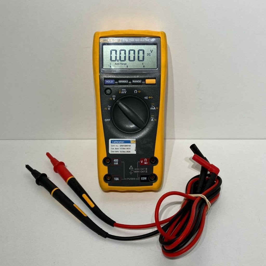 Fluke 179 True RMS Multimeter + TL175 + Kalibratie 12-12-25, Ophalen of Verzenden, Multimeter