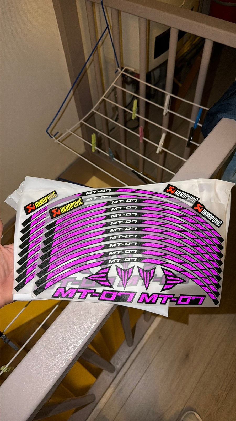 Yamaha MT-07 stickersets, Eén persoon
