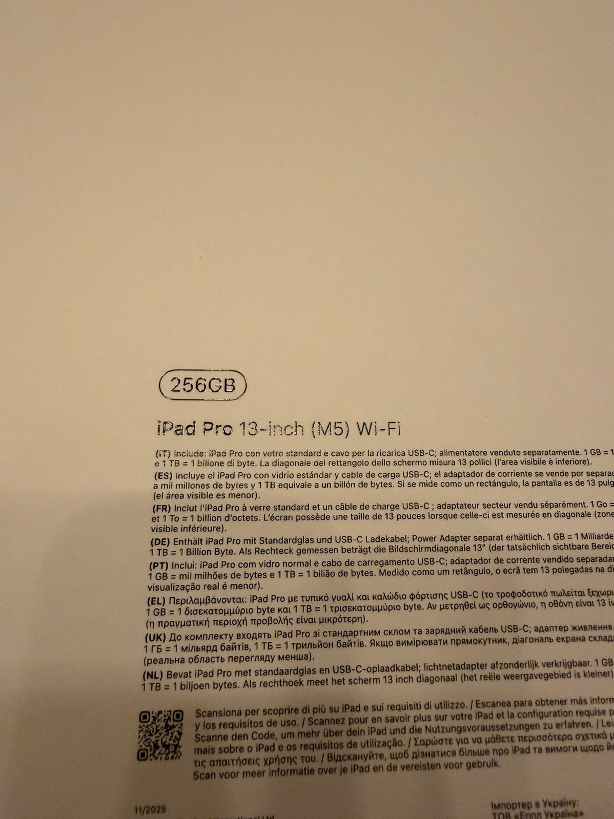 Foto 3 van Apple iPad Pro M5 13 inch 13” 256GB Wifi nieuw geseald