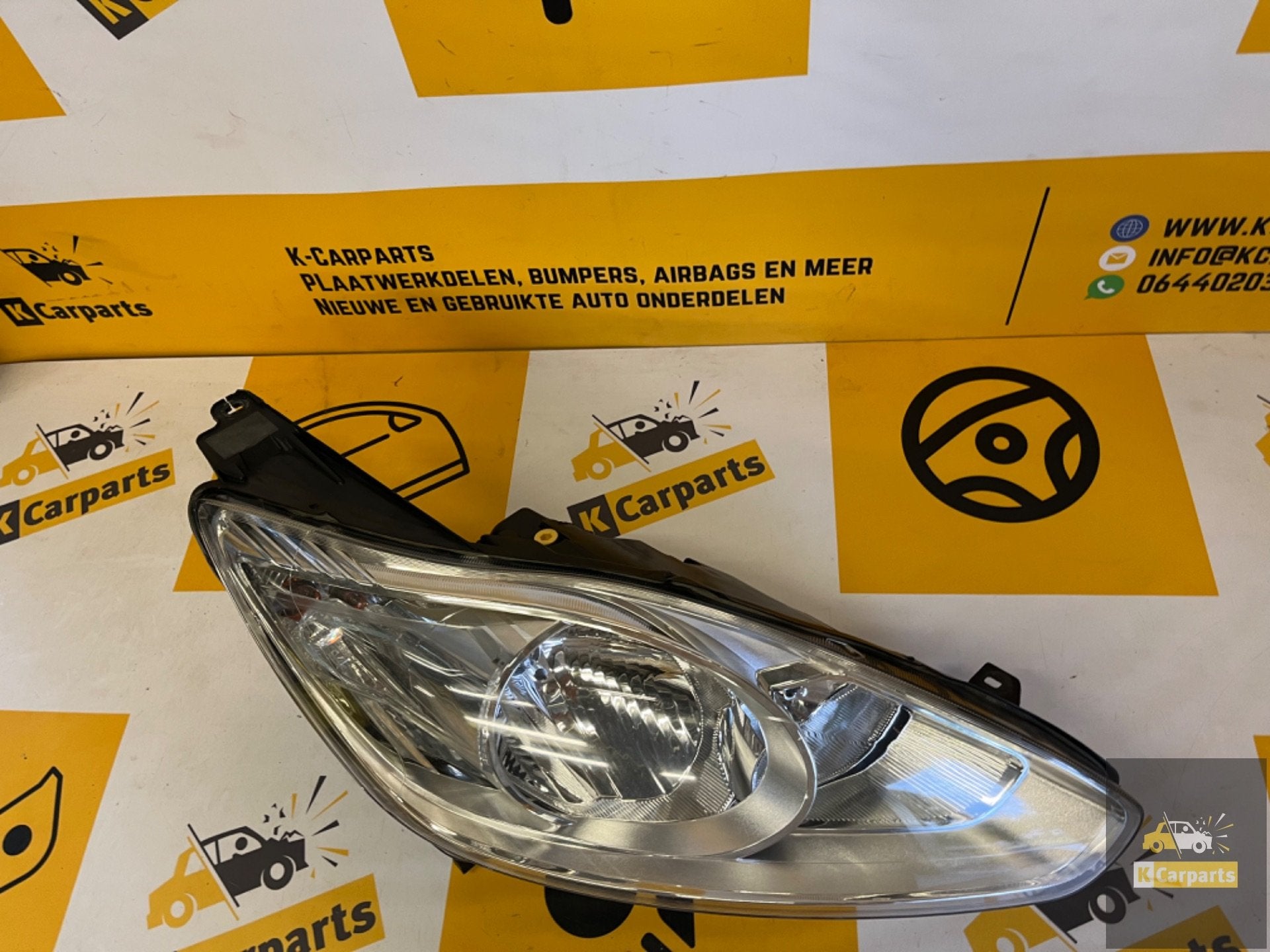 Koplamp Ford C Max 2 Rechts Led AM5113W029AF Origineel, Auto-onderdelen, Verlichting, Info@fabrikant.eu, Fabrikantstraat 1
1000 AA  Amsterdam, NL
