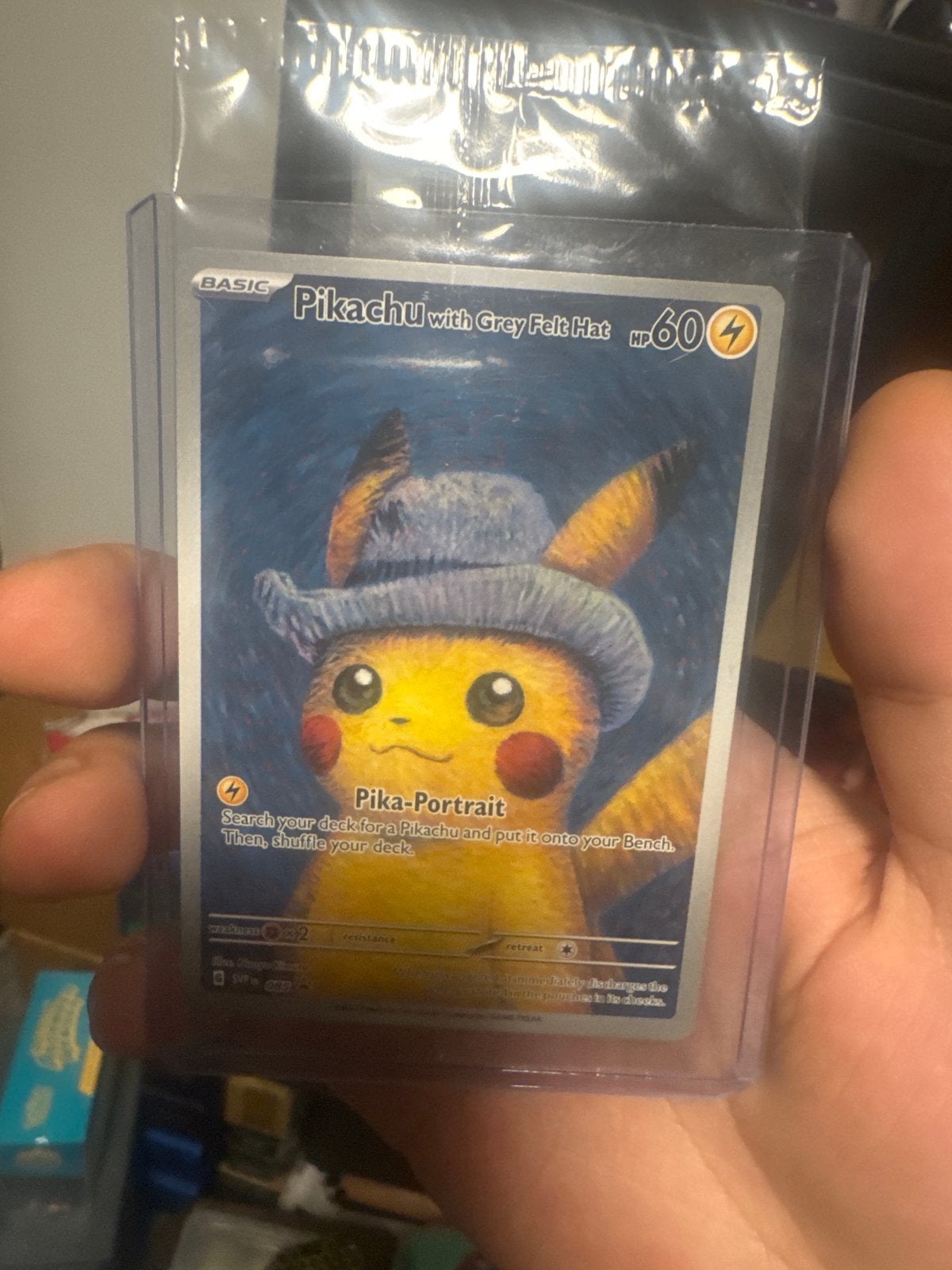 Pikachu met Grijze Vilten Hoed Pokémon kaart, Ophalen of Verzenden, Zo goed als nieuw, Losse kaart