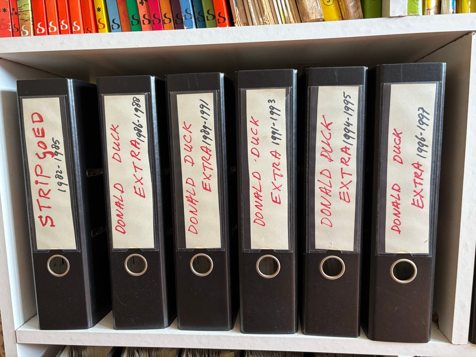Donald Duck Extra en Stripgoed collectie (1982-2025), Boeken, Complete serie of reeks, Ophalen, Gelezen