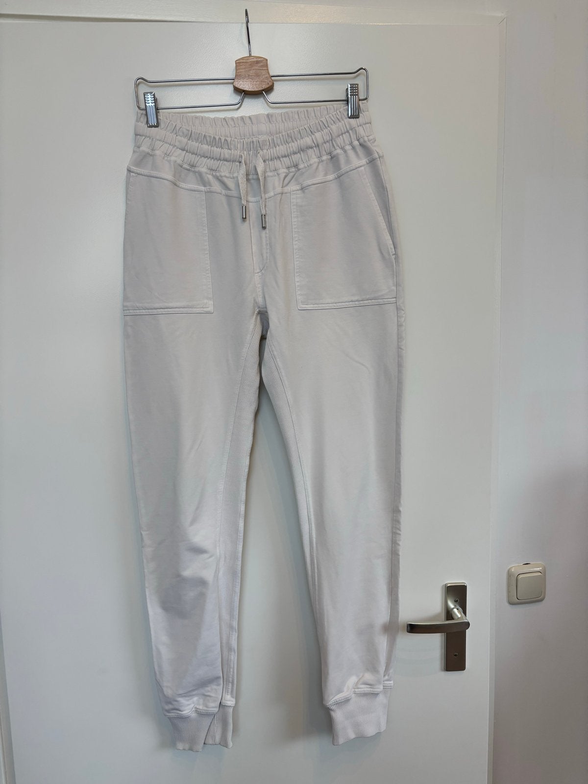 Moscow jogger broek maat L, Overige kleuren, Maat 42/44 (L), Ophalen of Verzenden, Zo goed als nieuw