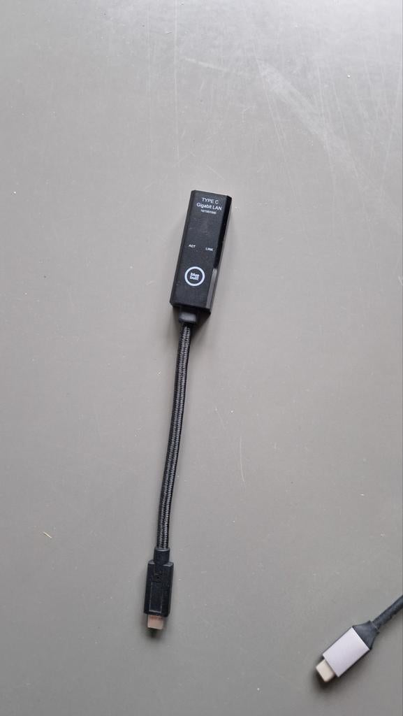USB-C naar Ethernet Adapter (Gigabit LAN), Ophalen, Zo goed als nieuw, Extern, Coolblue