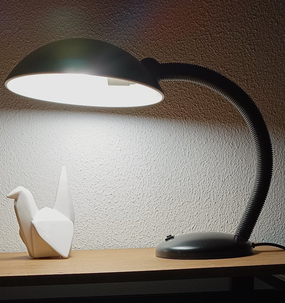 bureaulamp Massive te België 70 s -Industriële Bauhaus stijl, Huis en Inrichting, Lampen | Tafellampen, Bureaulamp, Gebruikt, Overige merken