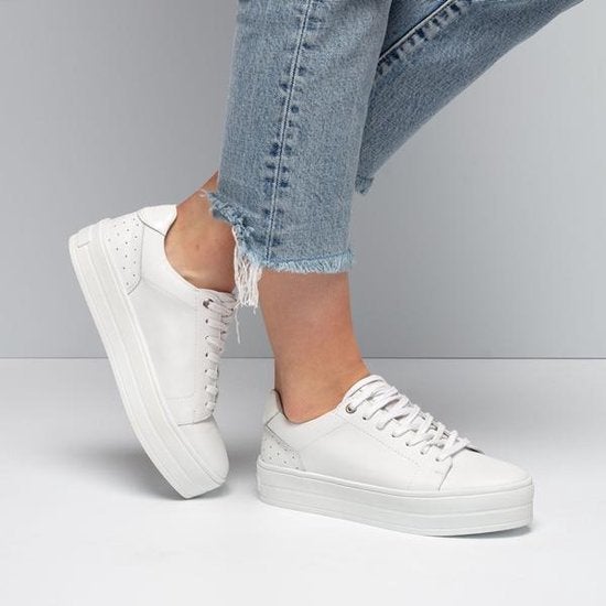 Witte Cellini Leren Sneakers zgan  - Mt 42 valt als 41!, Wit, Cellini, Ophalen of Verzenden, Sneakers of Gympen