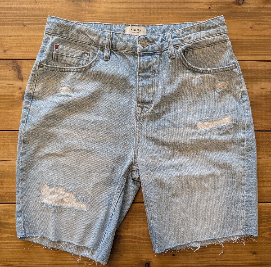 Anti Blue The Sting Bruno Short Maat M, Ophalen of Verzenden, Zo goed als nieuw, Blauw, W32 (confectie 46) of kleiner