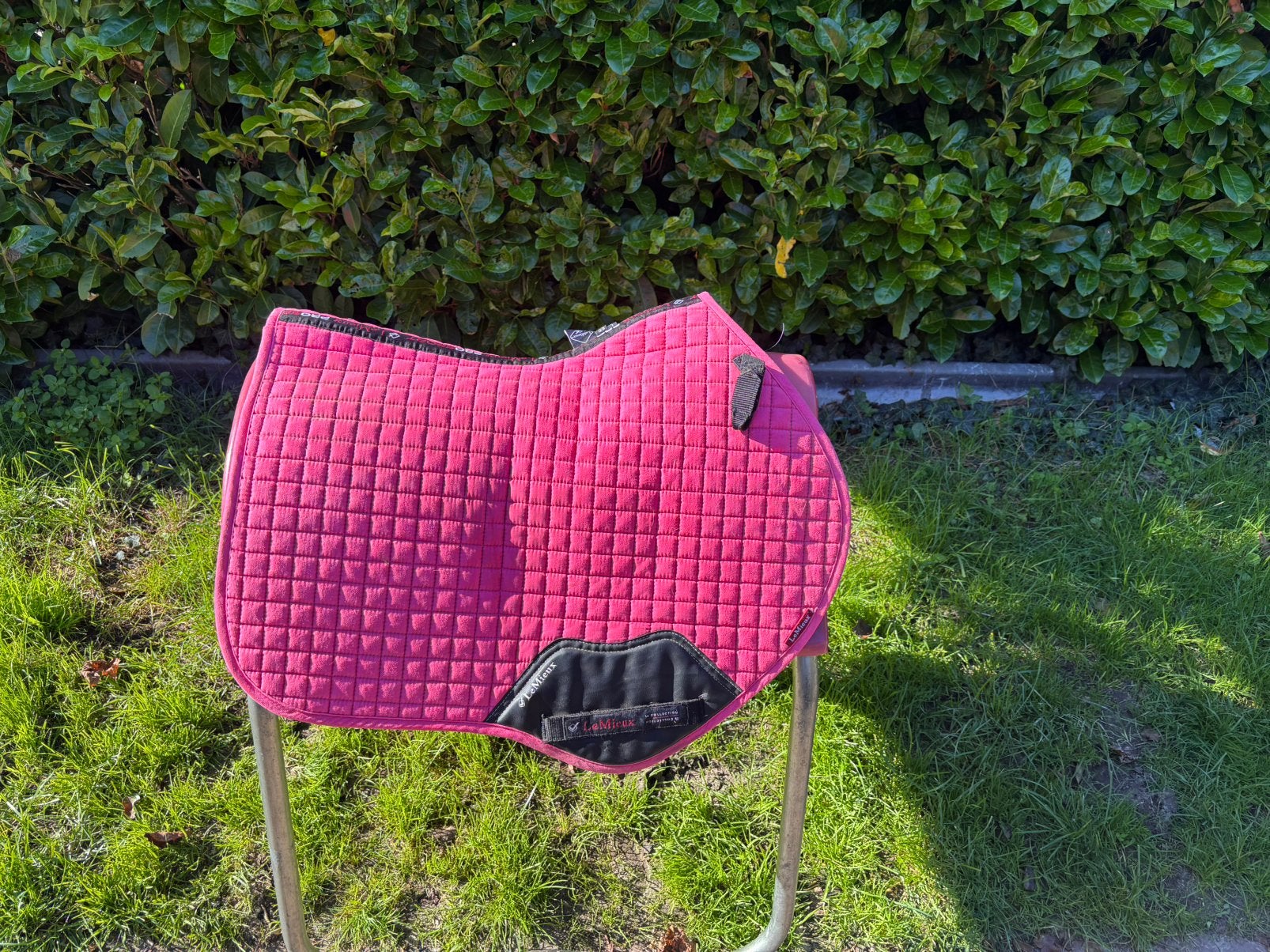 Lemieux Zadeldek Luxury Suede roze, Dieren en Toebehoren, Full (L), Ophalen of Verzenden, Zo goed als nieuw, Suède