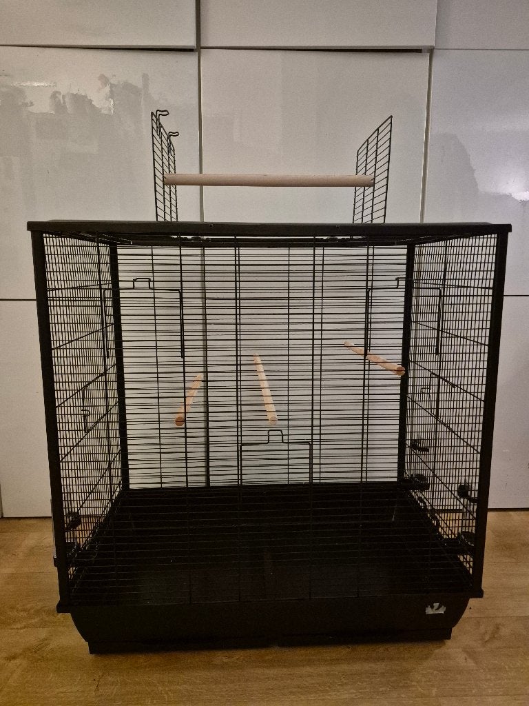 Ruime vogelkooi nog nieuw, Dieren en Toebehoren, Ophalen, Zo goed als nieuw, Metaal, Vogelkooi