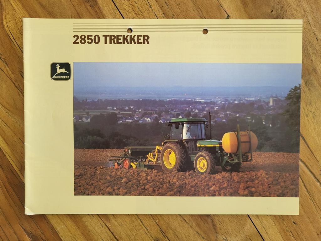 tractor folder John Deere 2850 trekker, Boeken, Catalogussen en Folders, Ophalen of Verzenden, Zo goed als nieuw