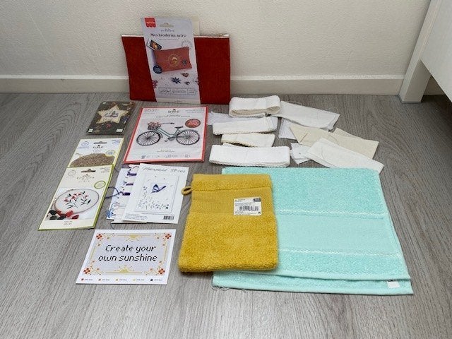 Borduurspullen diversen, Ophalen of Verzenden, Zo goed als nieuw, Handborduren, Overige typen