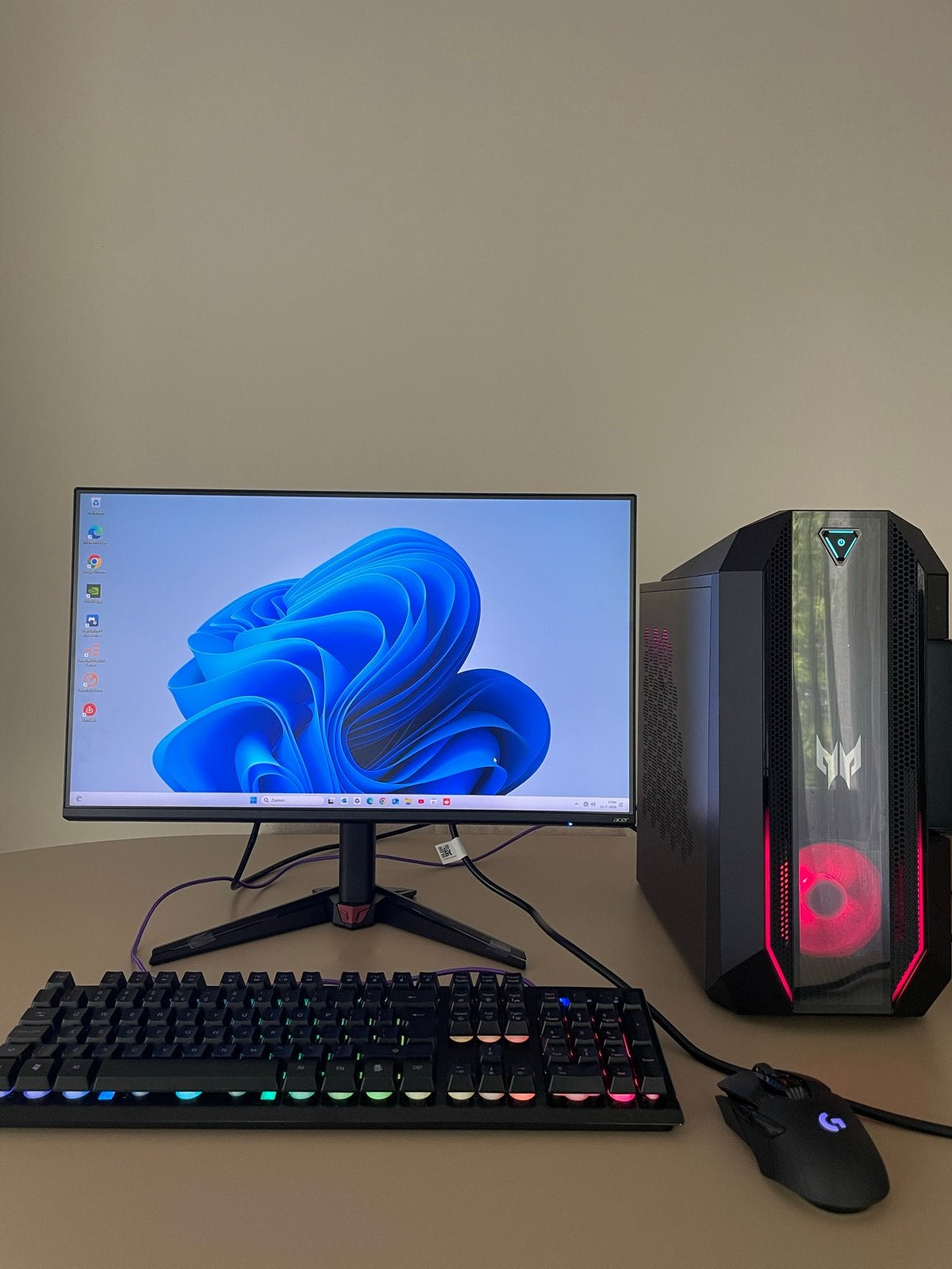 Acer Predator Orion 3000 Gaming PC met Monitor GTX 1660Super, Computers en Software, Desktop Pc's, Zo goed als nieuw, 2 tot 3 Ghz