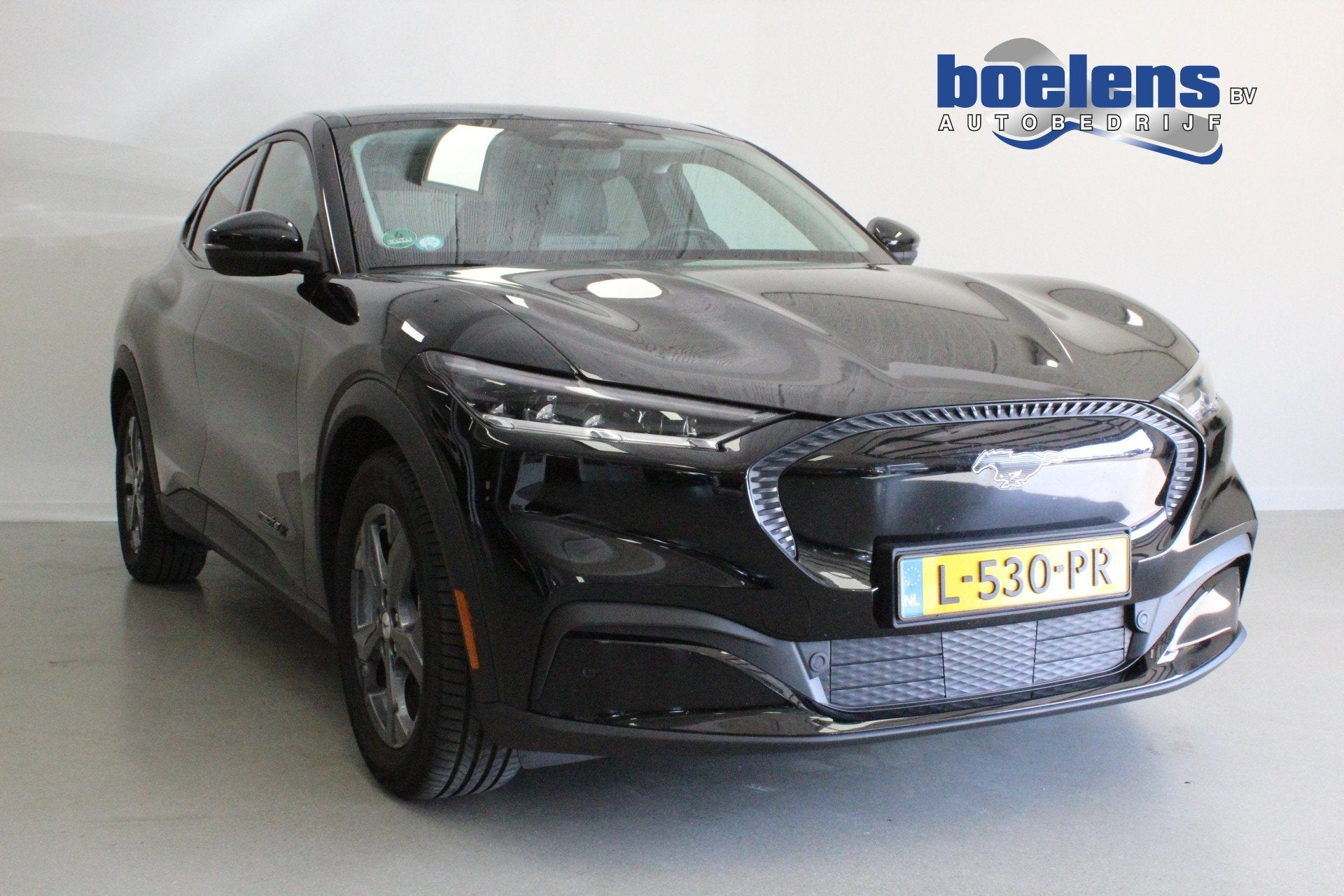 Ford Mustang Mach-E Extended RWD 98 kWh | STOEL+STUUR/VERW |, Dealer onderhouden, Achterwielaandrijving, Gebruikt, 610 km