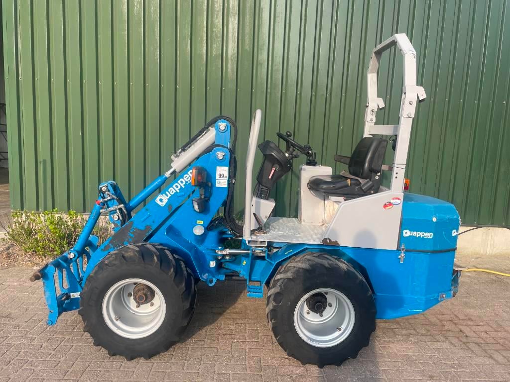 Quappen Q27 shovel loader (giant weidemann shaffer), Wiellader of Shovel