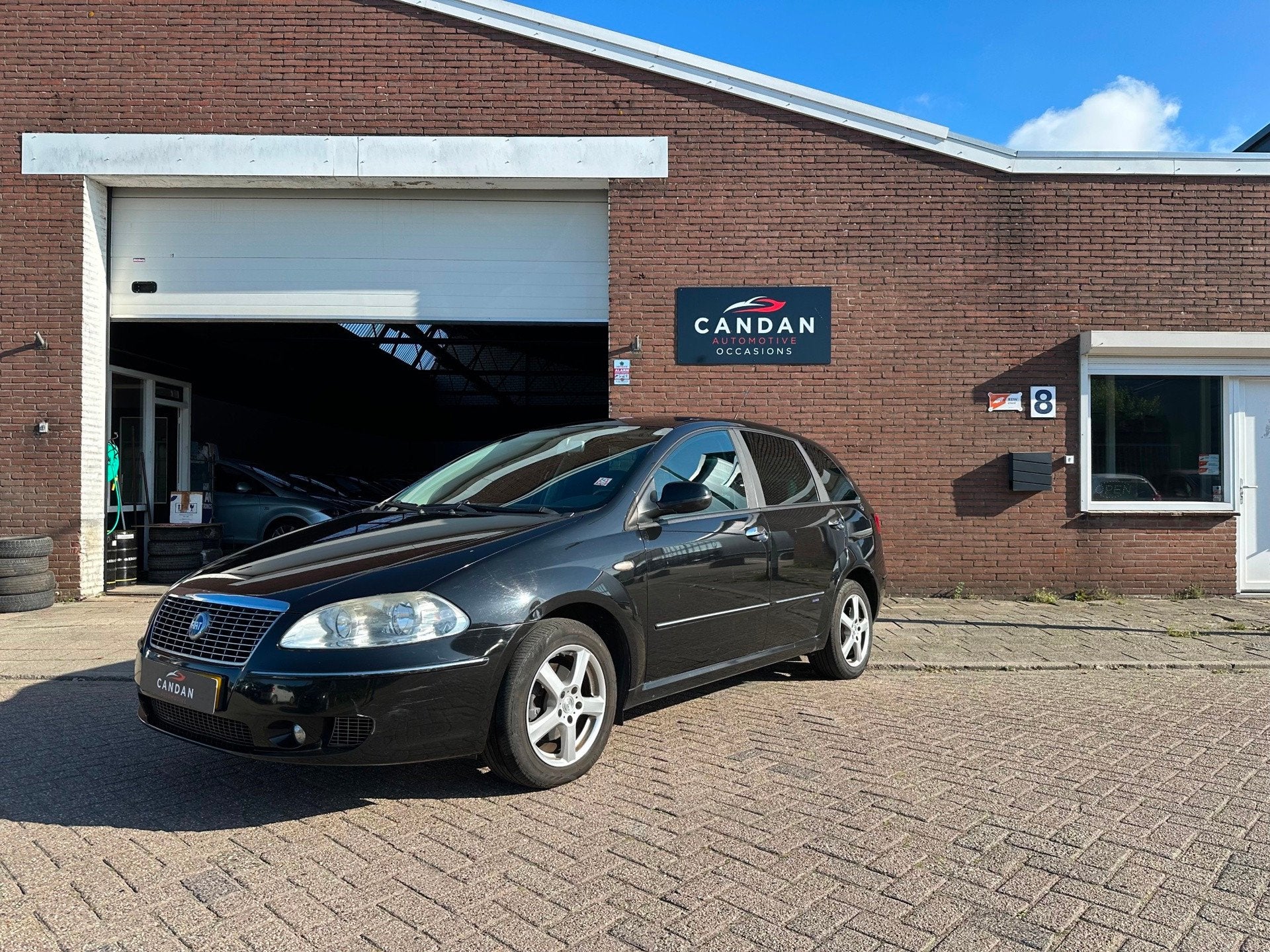 Fiat Croma 2.2-16V Emotion | Automaat| Airco | Cruisecontrol, Stof, Gebruikt, 700 kg, 1505 kg