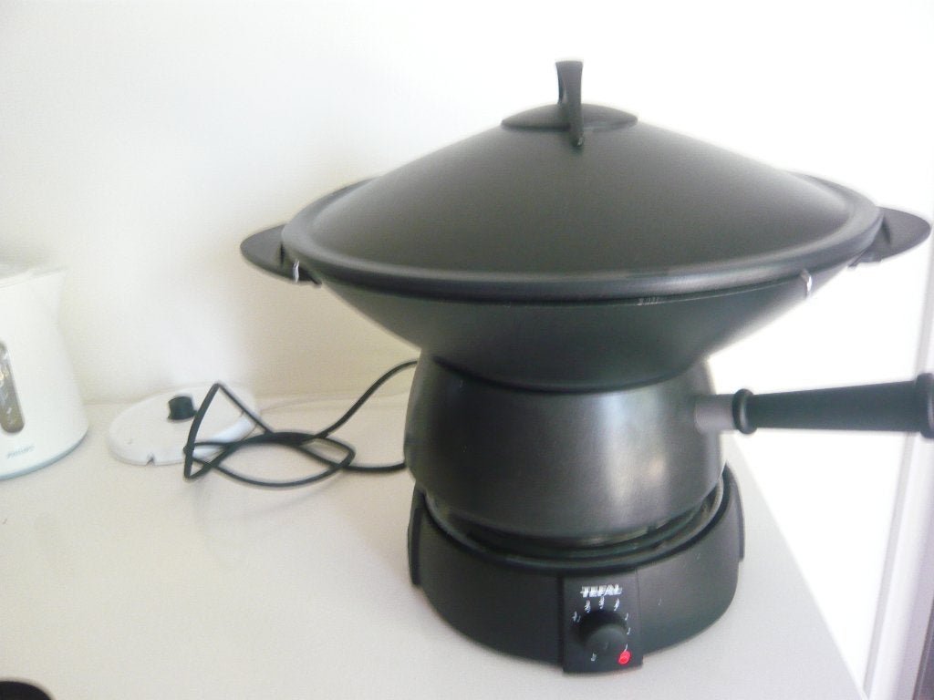 Fonduepan/ wokset Tefal, Witgoed en Apparatuur, Gourmetstellen, Ophalen of Verzenden, Zo goed als nieuw, 4 t/m 7 personen
