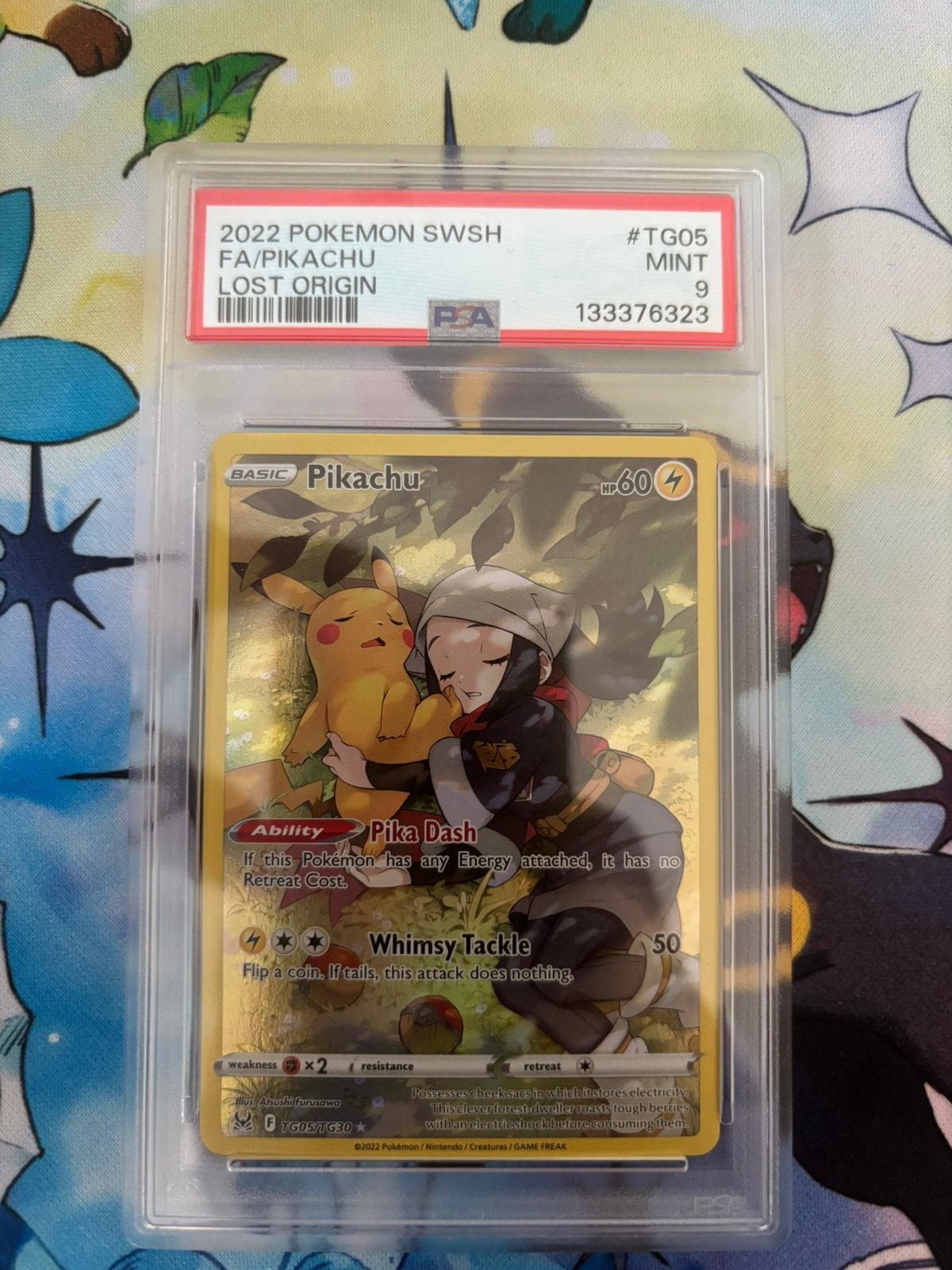 Pikachu TG05 Lost Origin PSA 9 Pokémon Kaart, Ophalen of Verzenden, Zo goed als nieuw, Losse kaart