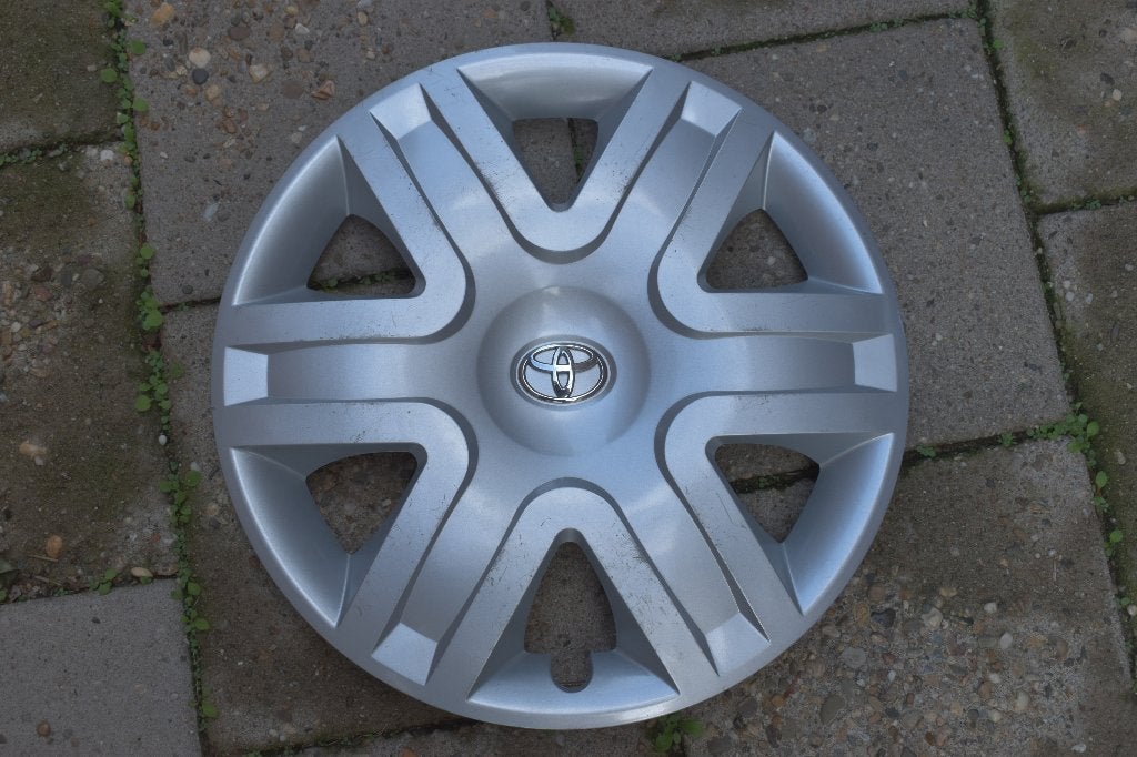 1 losse originele wieldop Toyota Avensis 16 inch, Ophalen of Verzenden, Gebruikt