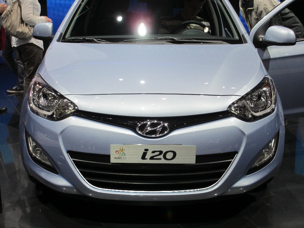 Grille lijst RVS U-vorm Hyundai i20 2012-2014, Ophalen of Verzenden, Nieuw