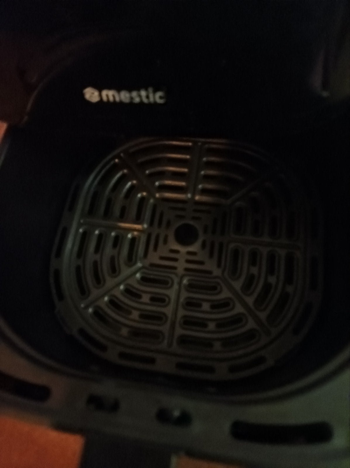 Mestic Airfryer - Compact en Efficiënt 1300 wt