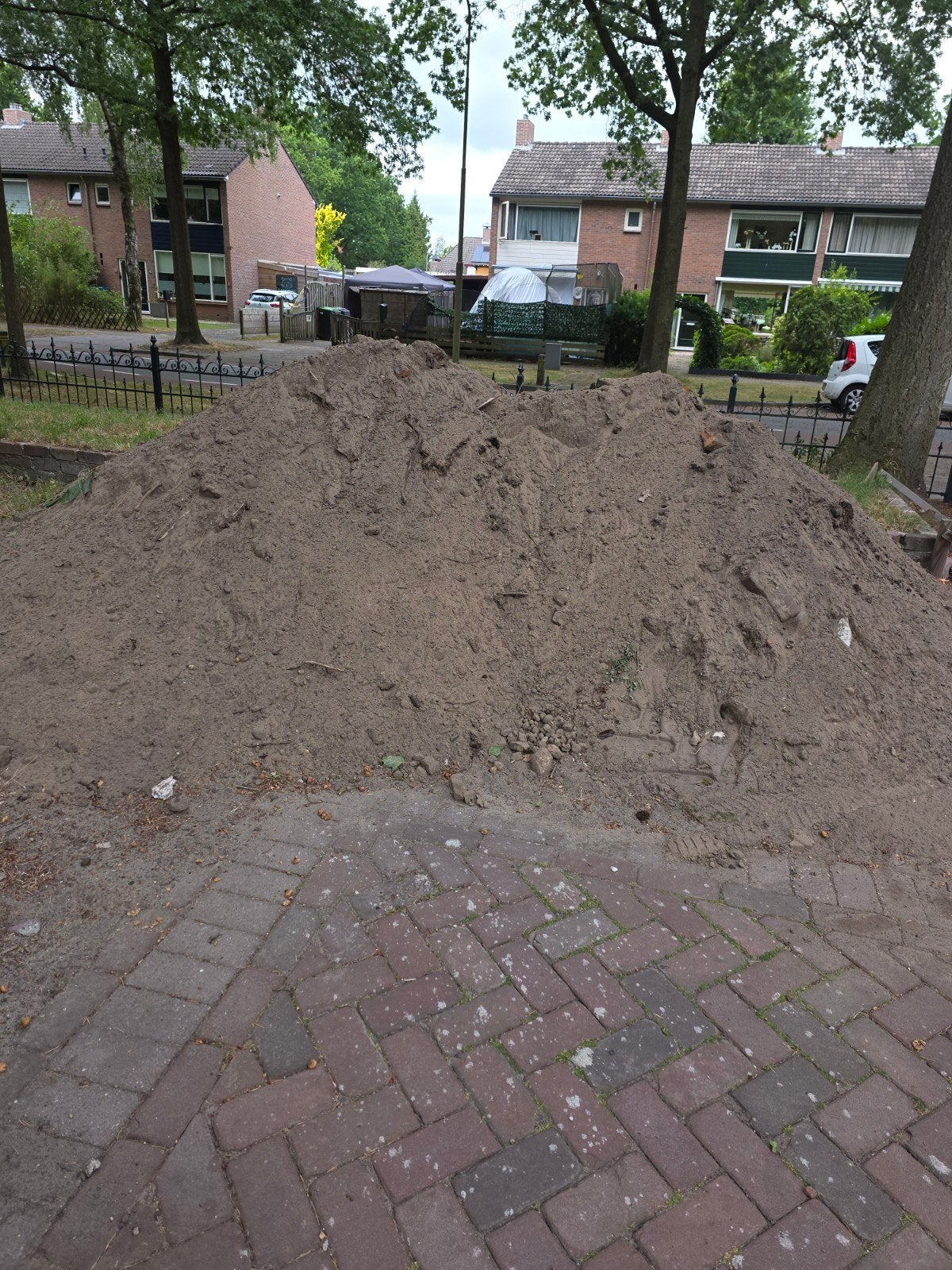 grond 2m3 - 2,5m3 gratis, Ophalen, Gebruikt, Ophoogzand